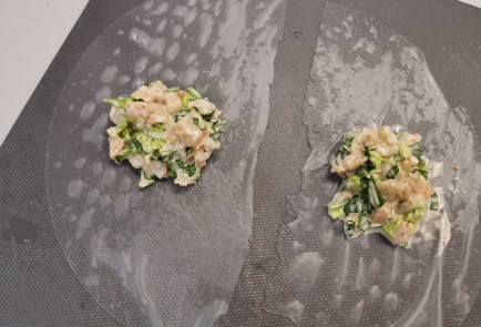 Фото шага рецепта Димсам с креветками 188429 шаг 9