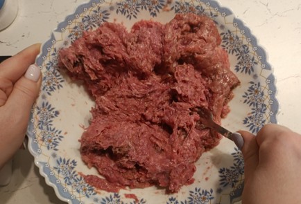 Фото шага рецепта Домашние хинкали из готового теста в пароварке 191132 шаг 5