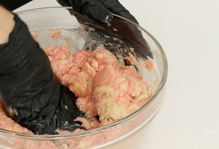 Фото шага рецепта Домашние котлеты 126611 шаг 6  