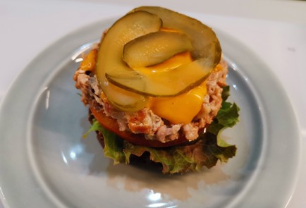 Фото шага рецепта Домашний бургер 190739 шаг 11  