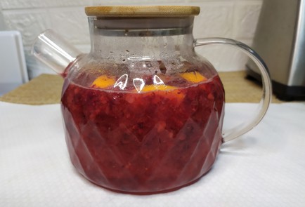 Фото шага рецепта Домашний чай с апельсином и клюквой 190759 шаг 8  