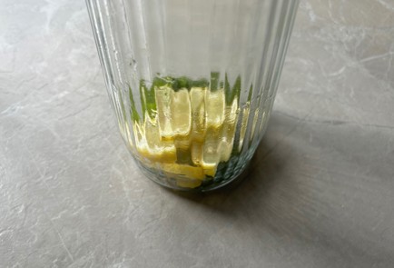 Фото шага рецепта Домашний чай с лимоном и мятой 189807 шаг 7  