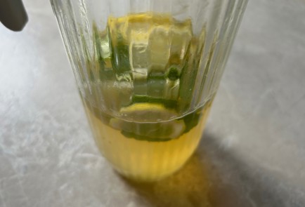 Фото шага рецепта Домашний чай с лимоном и мятой 189807 шаг 9  