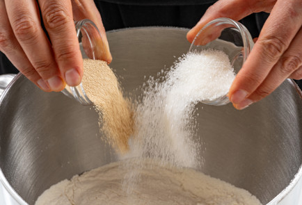 Фото шага рецепта Домашний хлеб 189089 шаг 3  