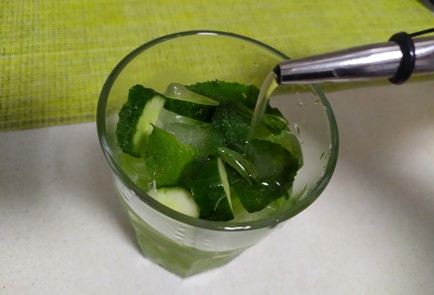 Фото шага рецепта Домашний лимонад огуречный 189870 шаг 8  