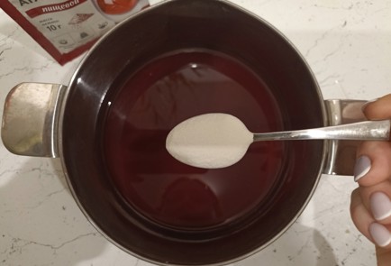 Фото шага рецепта Домашний мармелад из сока клюквы 191177 шаг 5