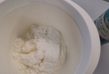 Фото шага рецепта Домашний мягкий сыр 189887 шаг 3  