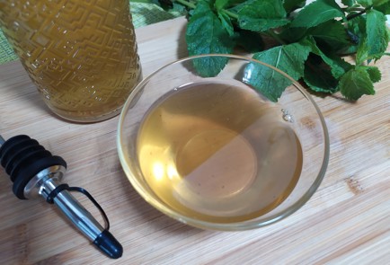 Фото шага рецепта Домашний сироп из мяты 189876 шаг 10  