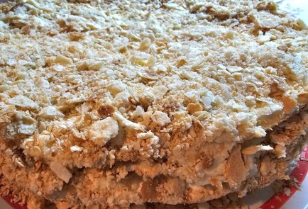 Фото шага рецепта Домашний торт Наполеон на заварном креме 175461 шаг 13  