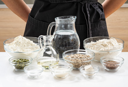 Фото шага рецепта Домашний зерновой хлеб 189088 шаг 1  