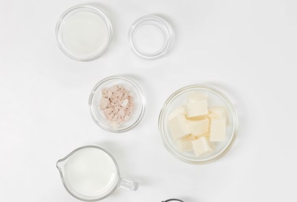 Фото шага рецепта Домашняя бриошь 173699 шаг 1  