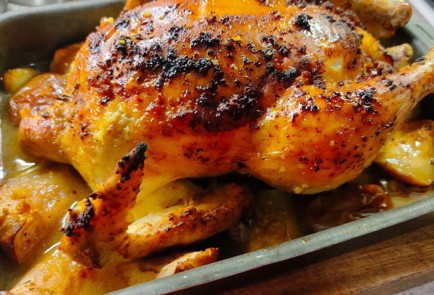 Фото шага рецепта Домашняя курица запеченная с яблоками и гарниром из зеленой фасоли 189448 шаг 14  