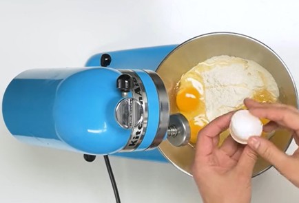 Фото шага рецепта Домашняя паста тальятелле 140068 шаг 2  