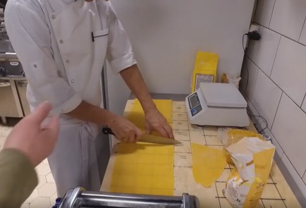 Фото шага рецепта Домашняя паста 137308 шаг 5  