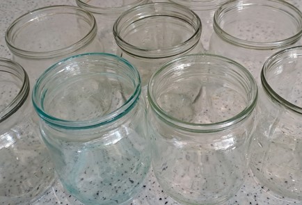 Фото шага рецепта Домашние рыбные консервы в автоклаве 187039 шаг 2