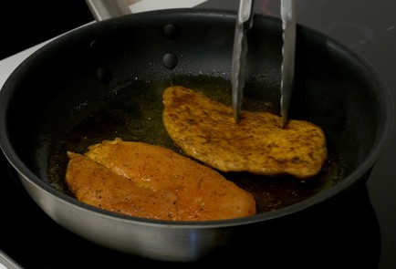 Фото шага рецепта Домашняя шаурма с курицей 41324 шаг 3  