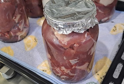 Фото шага рецепта Домашняя тушенка 190576 шаг 9  