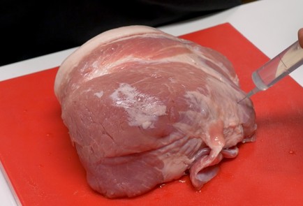 Фото шага рецепта Домашняя ветчина 151188 шаг 2  