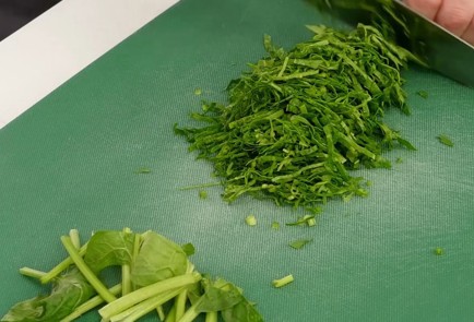 Фото шага рецепта Азербайджанский холодный суп довга 125308 шаг 3  