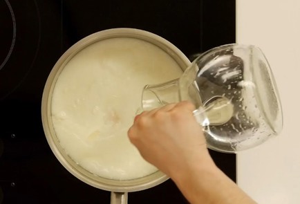 Фото шага рецепта Азербайджанский холодный суп довга 125308 шаг 8  