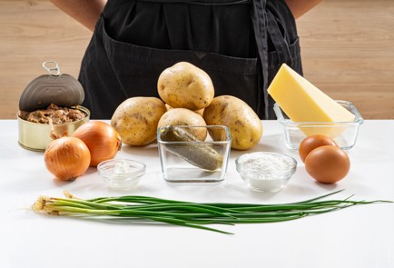 Фото шага рецепта Драники с печенью трески 175751 шаг 1  