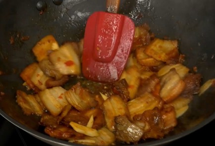 Фото шага рецепта Дважды приготовленная свинина 137365 шаг 9  