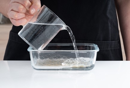 Фото шага рецепта Двойная паннакотта с ирландским ликером 138637 шаг 1  