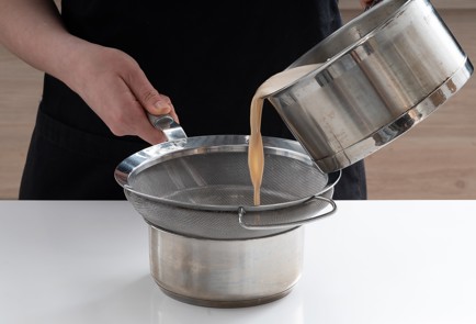 Фото шага рецепта Двойная паннакотта с ирландским ликером 138637 шаг 4  