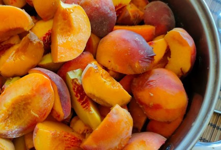 Фото шага рецепта Джем из персиков на зиму 190053 шаг 3  