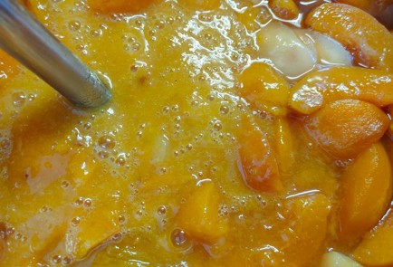 Фото шага рецепта Джем из персиков на зиму 190053 шаг 7  