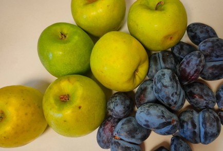 Фото шага рецепта Джем яблочносливовый 187472 шаг 1  