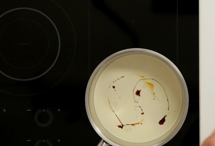 Фото шага рецепта Британский молочный напиток эггног 94175 шаг 4  