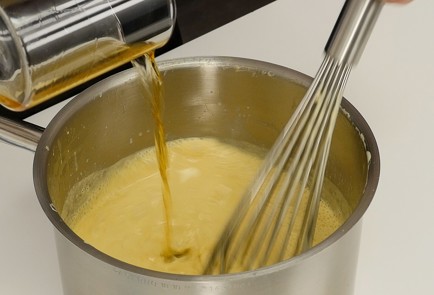 Фото шага рецепта Британский молочный напиток эггног 94175 шаг 7  