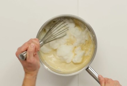 Фото шага рецепта Британский молочный напиток эггног 94175 шаг 9  