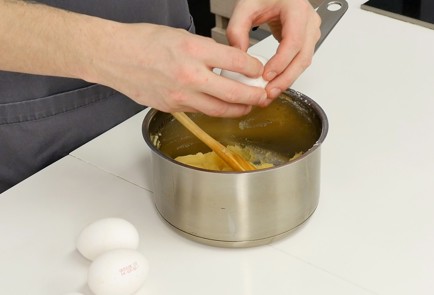 Фото шага рецепта Эклеры с заварным кремом 136670 шаг 3  