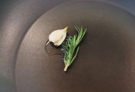 Фото шага рецепта Эноки на сковороде 190139 шаг 4  