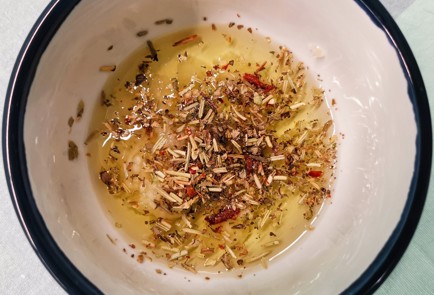 Фото шага рецепта Эринги жаренные в чесночном масле 152762 шаг 3  