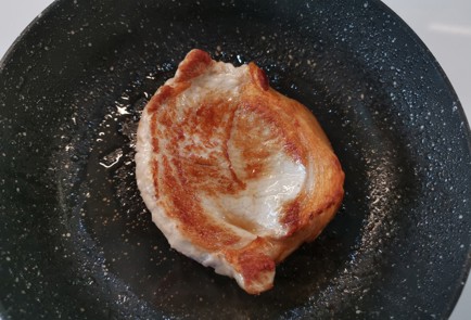 Фото шага рецепта Эскалоп из свинины 189930 шаг 3  