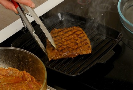 Фото шага рецепта Мексиканская закуска фахита 104263 шаг 4  