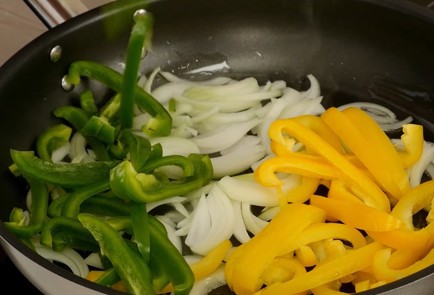 Фото шага рецепта Мексиканская закуска фахита 104263 шаг 7  