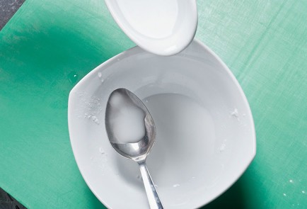 Фото шага рецепта Фаланги краба с устричным соусом в воке 21507 шаг 2  