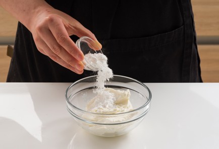 Фото шага рецепта Фальшивый бутерброд с икрой 152105 шаг 6  