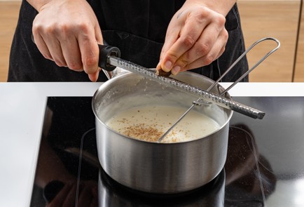 Фото шага рецепта Фаршированная капуста с соусом бешамель 188905 шаг 11  