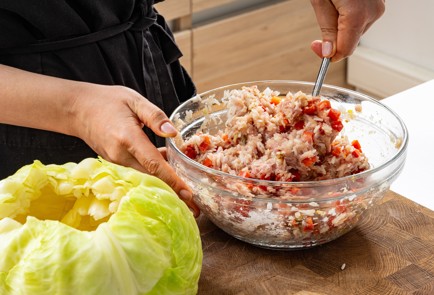 Фото шага рецепта Фаршированная капуста с соусом карри 188908 шаг 7  