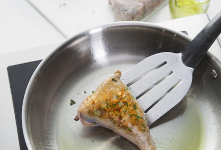 Фото шага рецепта Фаршированные ножки цесарки 27282 шаг 4  