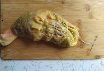 Фото шага рецепта Фаршированные окорочка 190090 шаг 10  