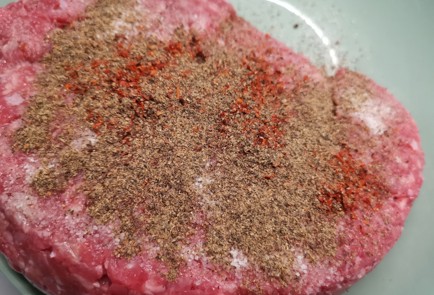 Фото шага рецепта Фаршированные перцы с томатной пастой 190606 шаг 3  