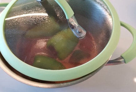 Фото шага рецепта Фаршированные перцы с томатной пастой 190606 шаг 9  