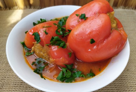 Фото шага рецепта Фаршированные перцы в томатном соусе 189081 шаг 11  