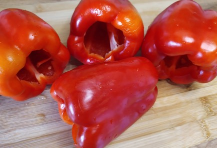 Фото шага рецепта Фаршированные перцы в томатном соусе 189081 шаг 7  